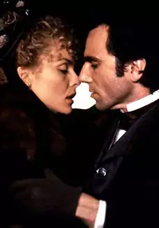 Pelicula La edad de la inocencia VOSE, drama romantica, director Martin Scorsese