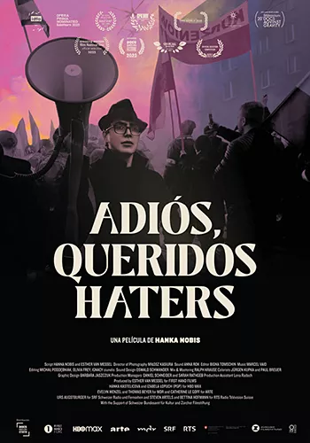 Carátula de la película Adiós, queridos haters Pelicula Adiós queridos haters, documental, director Hanka Nobis